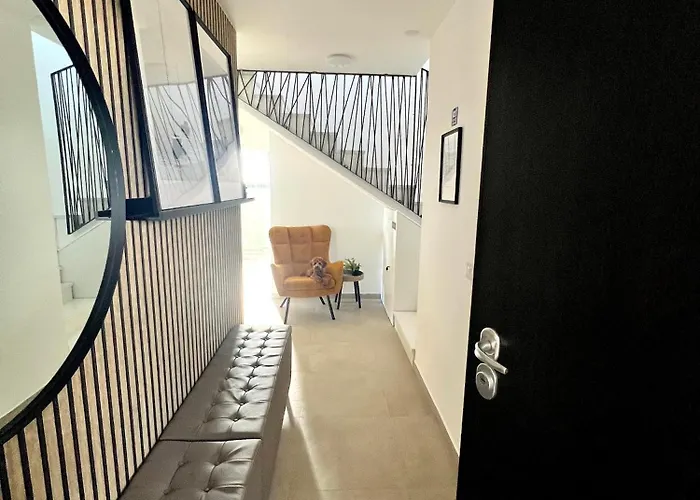 Penthouse Pag Sole 波弗加纳