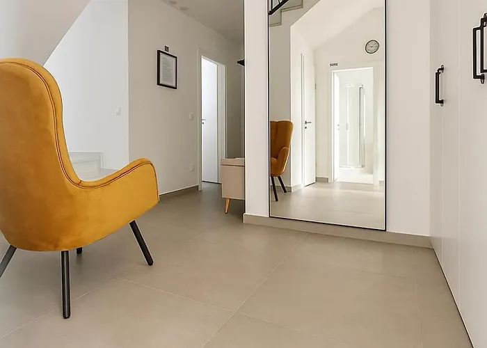 Penthouse Pag Sole 公寓